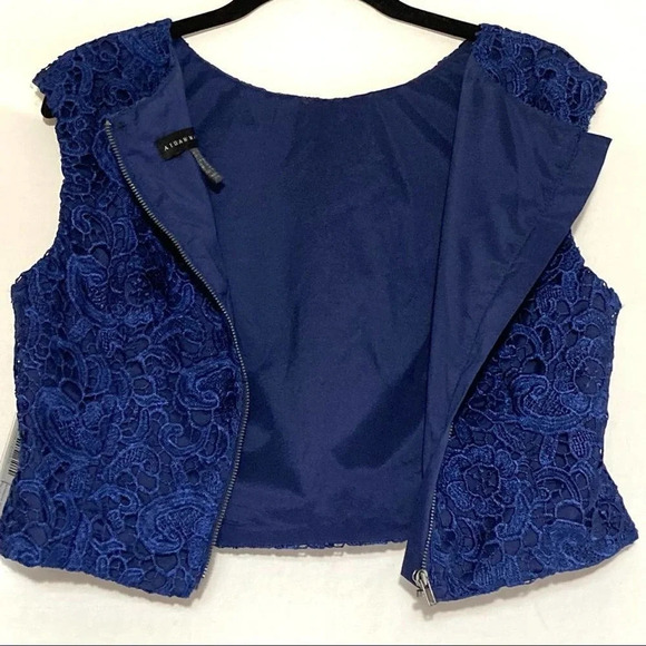 NWT Aidan Mattox Navy Lace Cropped Blouse Back Zip - Picture 4 of 11